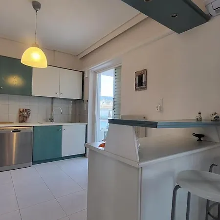 Spacious Flat With Panoramic Rooftop *