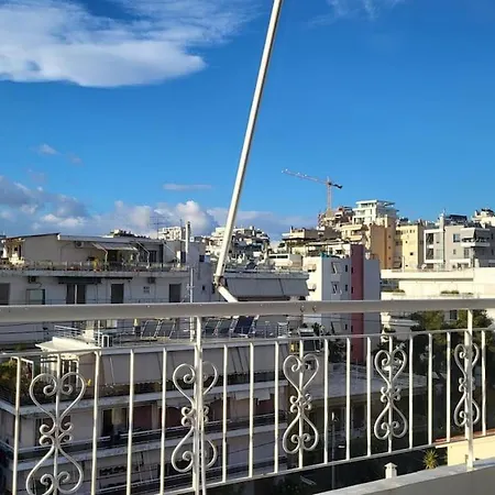 Apartment Spacious Flat With Panoramic Rooftop